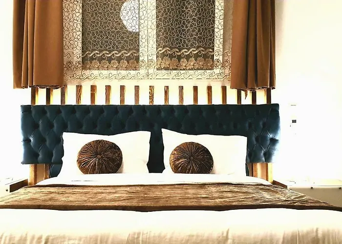 Мини-отель Dome Downtown