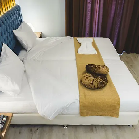 Dome Downtown Fogadó